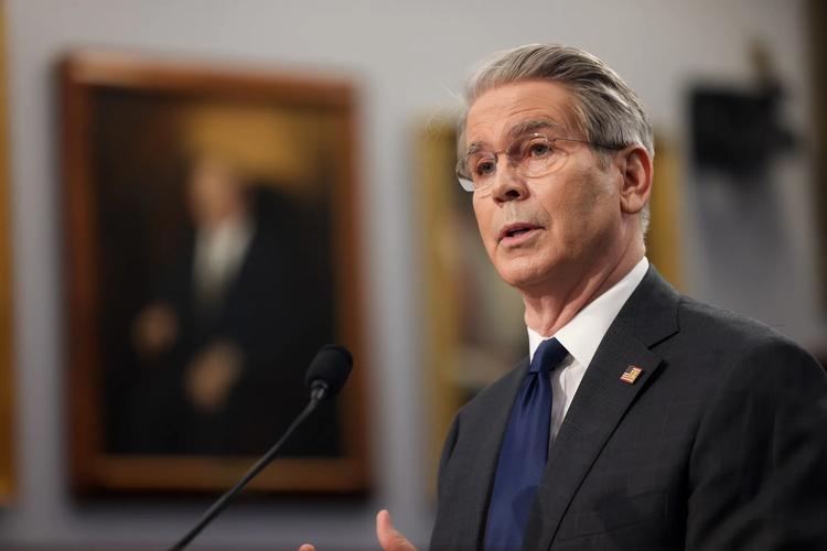 巨变酝酿中？美国财政部将“合并”美联储，贝森特才是真正的“影子联储主席”