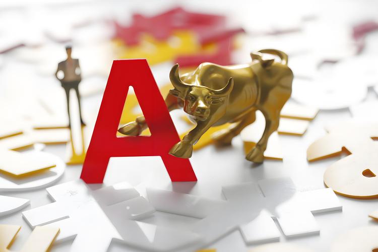 杨德龙:今年A股 港股和美股投资机会比较