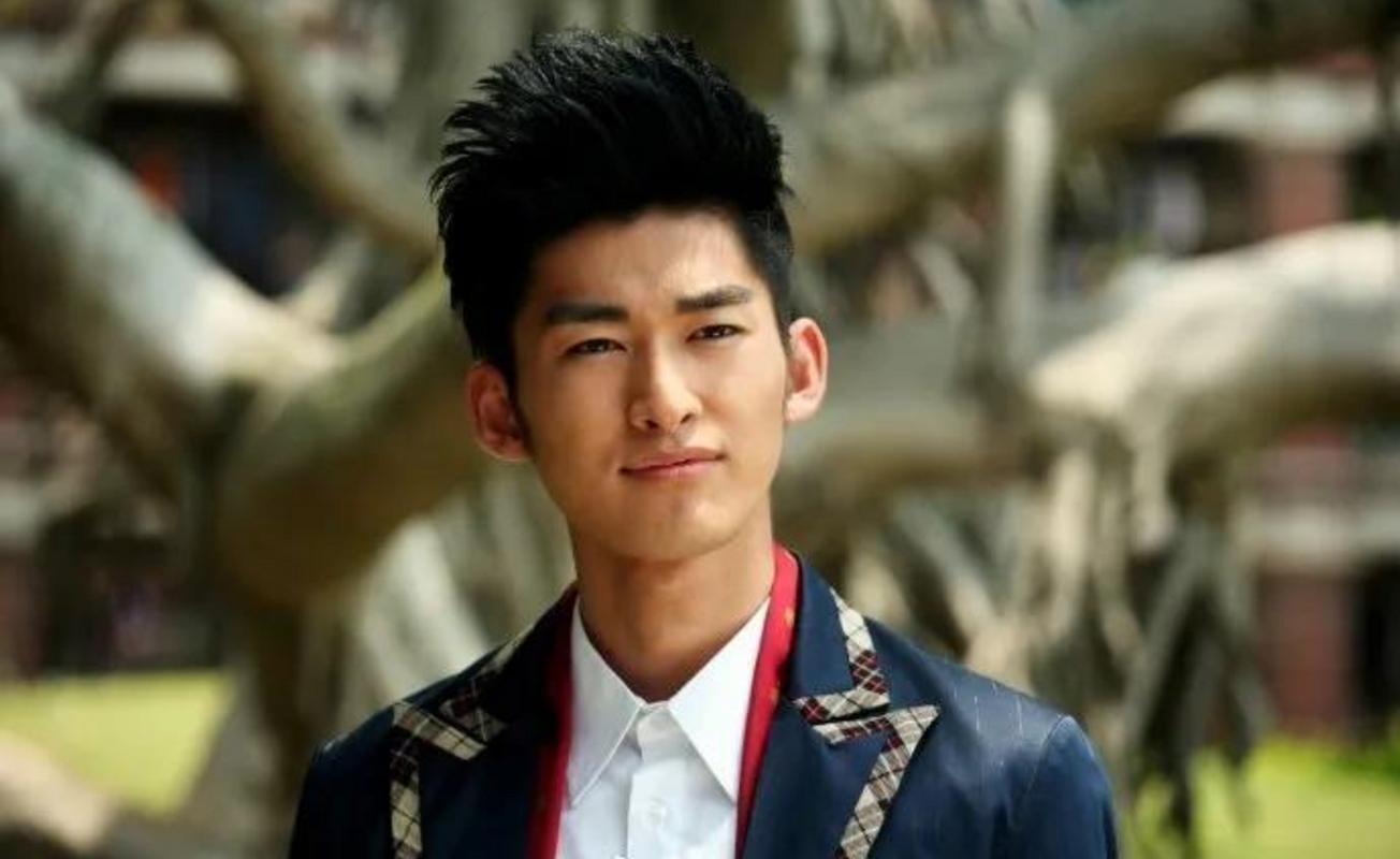 帮我播放张翰演的（我想看张翰的连续剧）