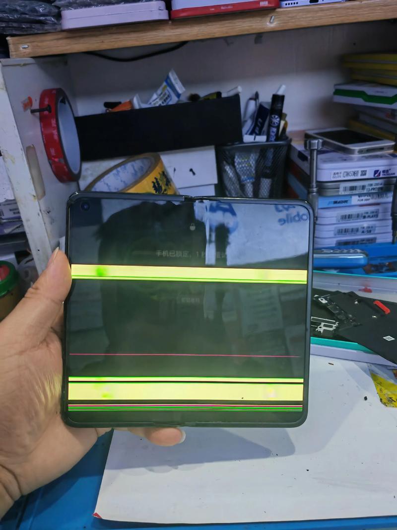 折叠屏手机寿命一般多久(折叠屏坏了有必要修吗)