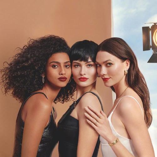 雅诗兰黛与普伊格洽谈合并