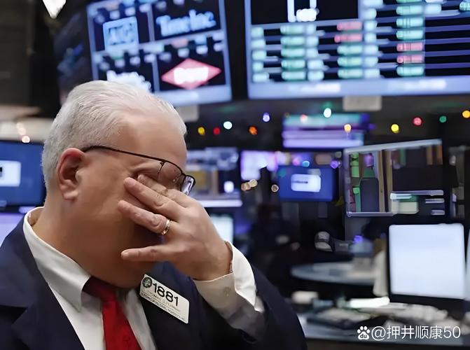 3月28日收盘：美股连续第五周下跌 道指重挫790点跌入回调区域