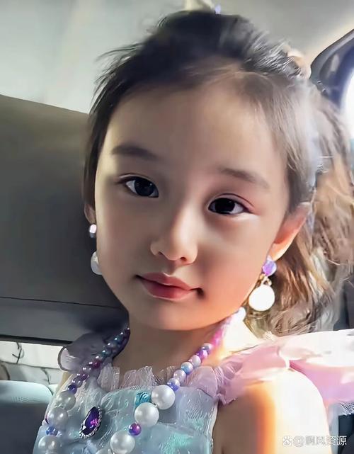 杨幂的女儿多大了?（杨幂女儿年龄）