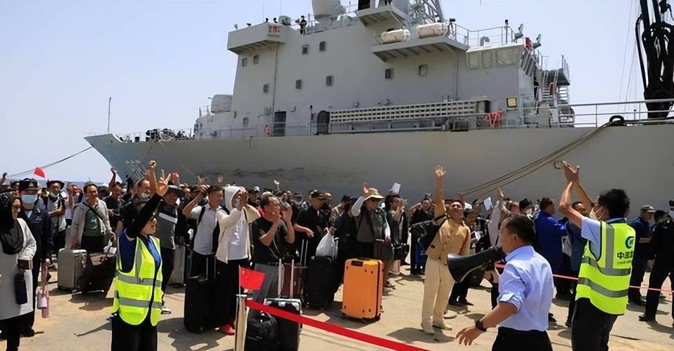 撤侨视频大全霸气（2015撤侨视频大全）