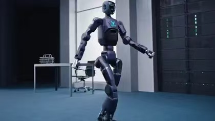 高通发布机器人芯片架构 押注“物理AI”｜直击CES